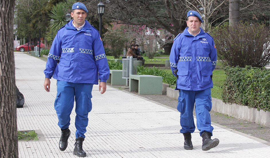 Iniciativa de Seguridad para las escuelas entre una sociedad de fomento y el foro de la 2°