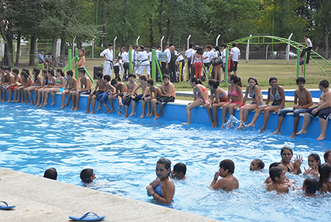 ATE reclamó al Consejo Escolar por alimentos en mal estado en las Escuelas de Verano