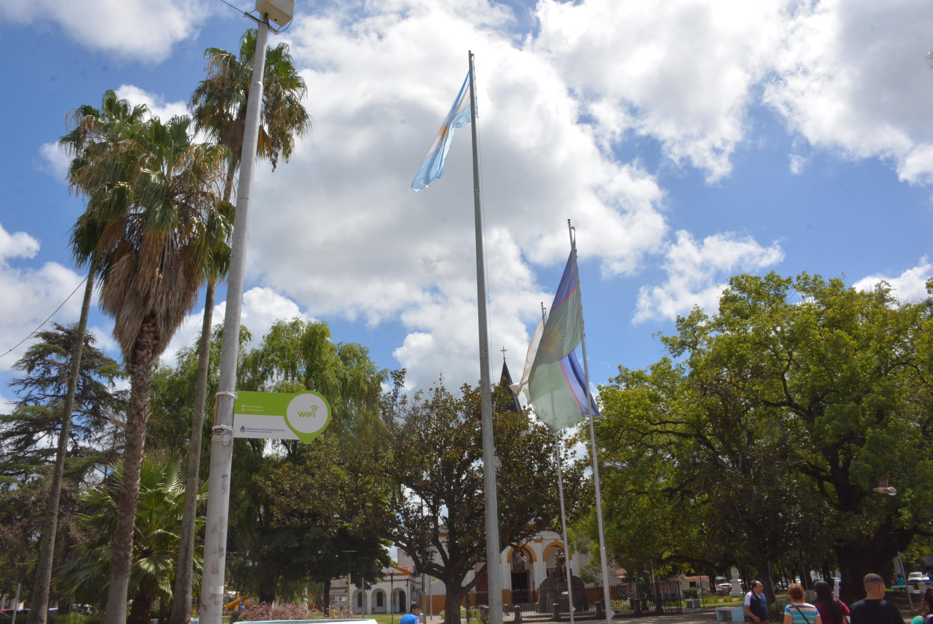 Novedad tecnológica en la plaza central Martín Rodríguez