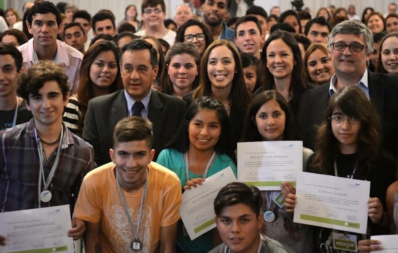 Joven Rodriguense, uno de los estudiantes premiados por Vidal