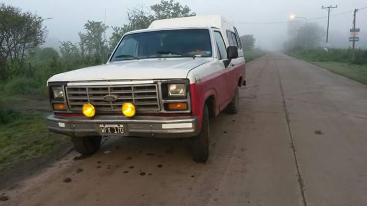 camioneta-robada-frente-a-fiscalias-el-13-de-enero