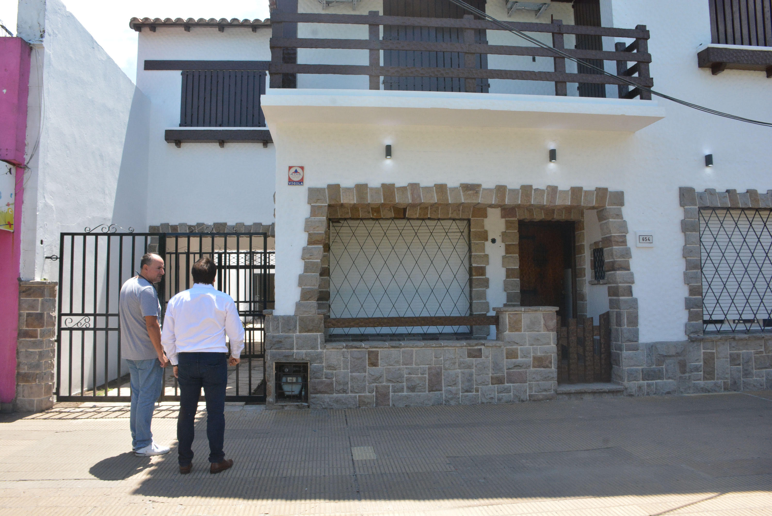 Se mostraron avances en las refacciones de la polémica casa alquilada para los Juzgados de Faltas