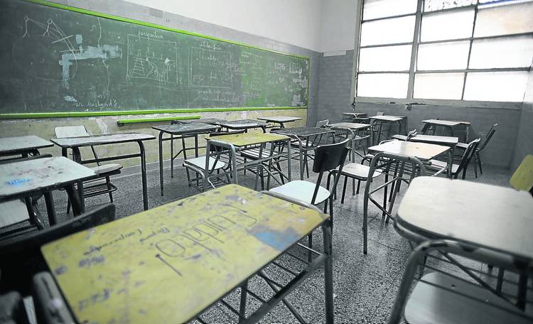 Mañana hay clases por la decisión de recuperar los días perdidos por paros