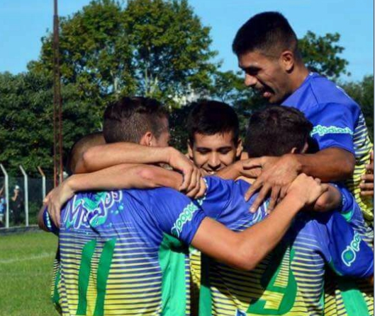Alem dio otro paso clave para el campeonato