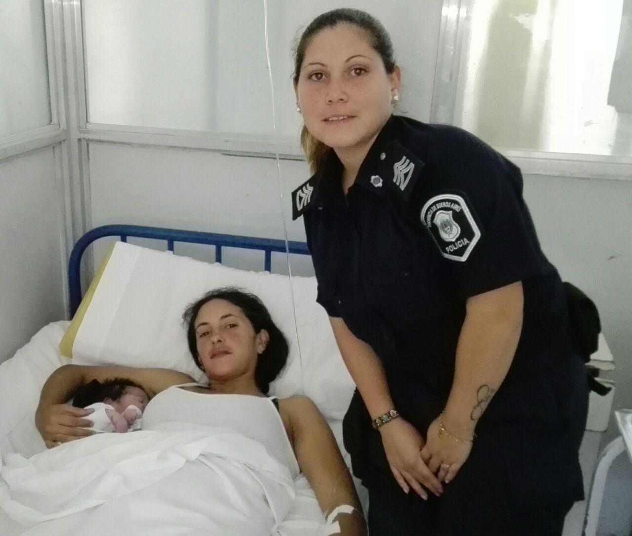 policia-asistio-parto-marabo