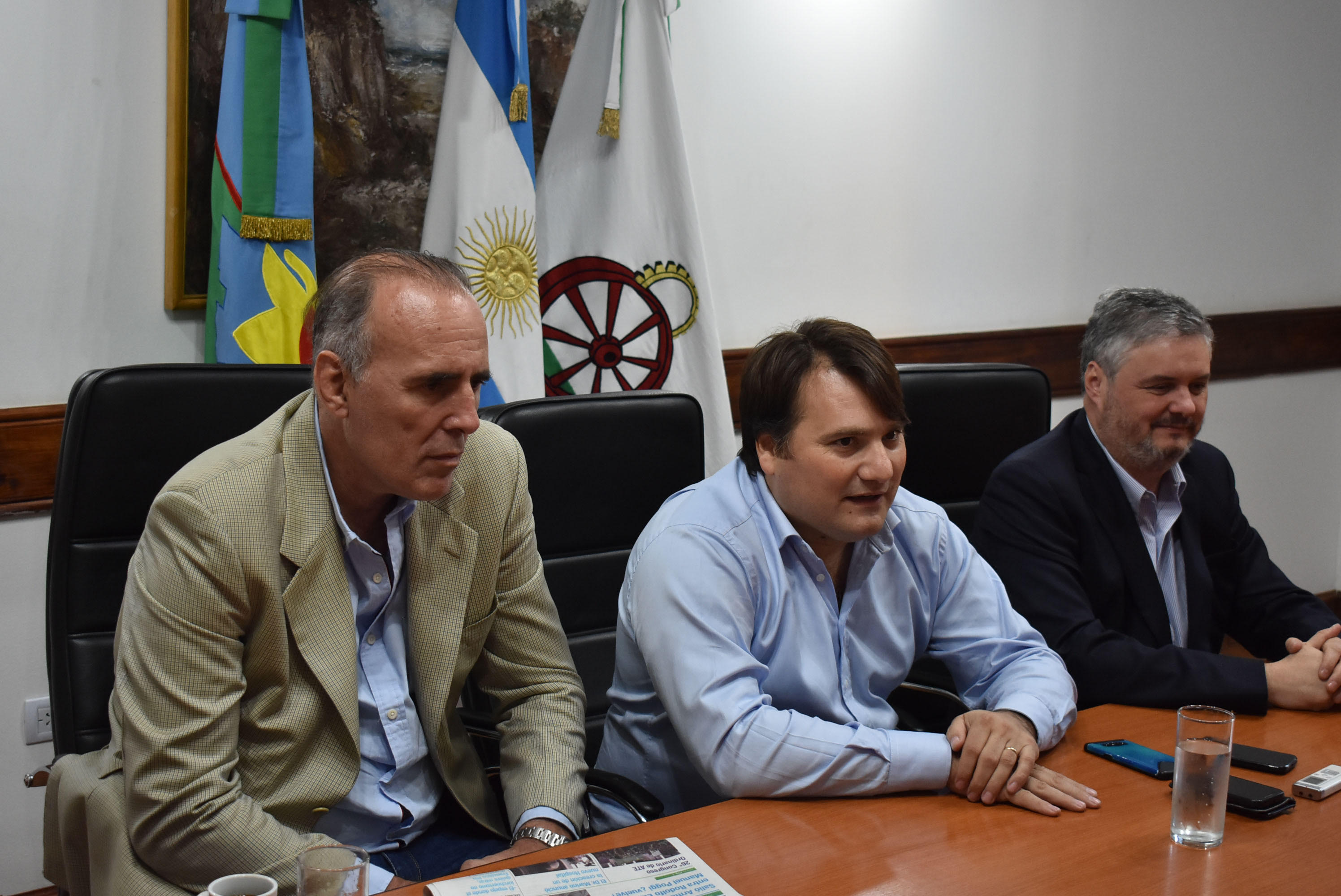 Tras la salida de Armando Borches, fue presentado el nuevo Secretario de Producción municipal