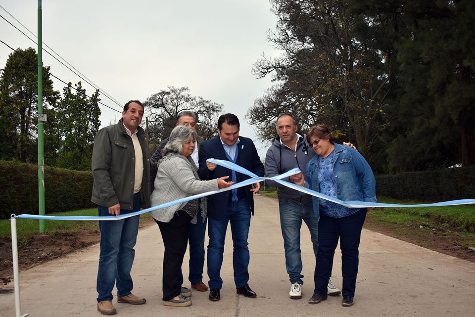 inauguran-calles-pavimentadas-en-santa-brigida