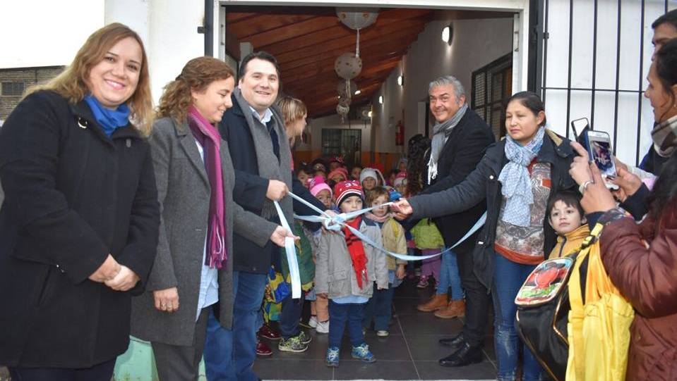 Se inauguraron dos aulas en un jardin de infantes mientras avanza la construcción de otro nuevo