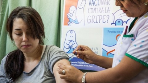 Se lanzó la campaña de vacunación antigripal