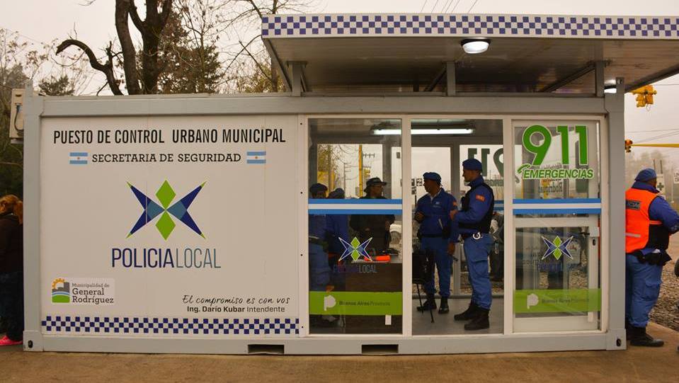 Se inauguró el primer puesto de control de la Policía Local