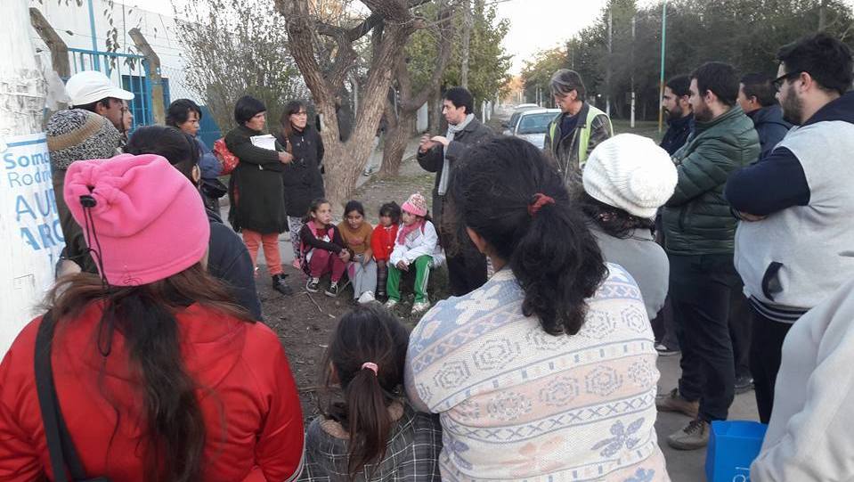 charla-de-regularizacion-dominial-los-aromos
