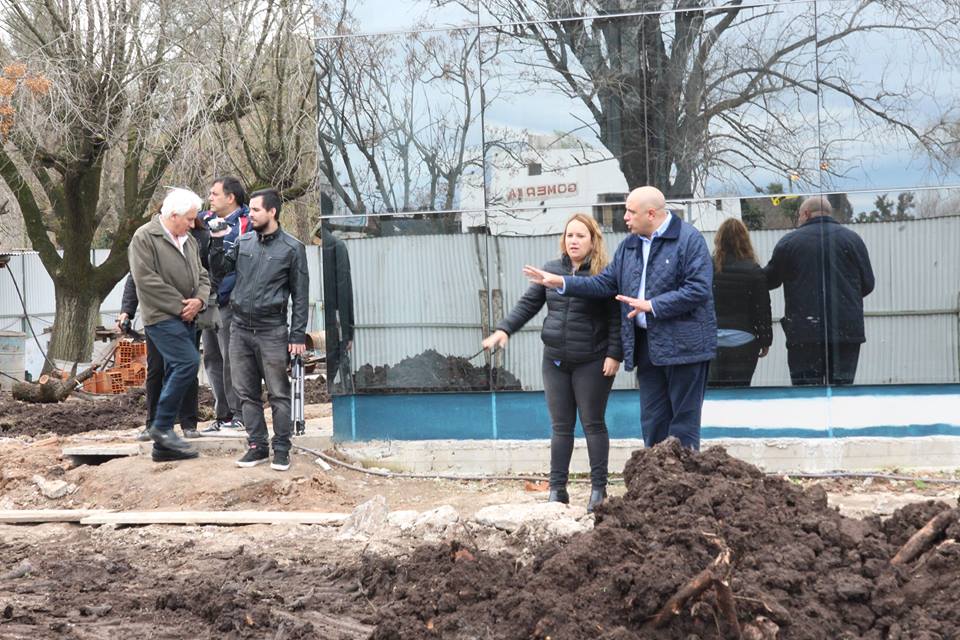 El diputado provincial César Torres recorrió los nuevos hospitales odontológicos y oftalmológicos