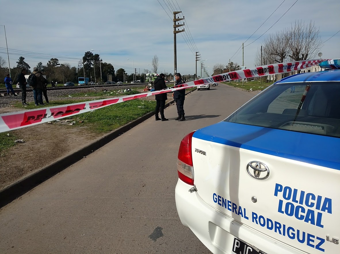 Hallaron a una beba muerta bajo un contenedor de basura