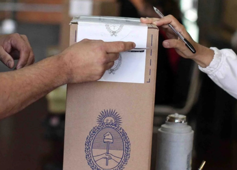 Sigue la polémica sobre la mesa 22: ¿avivada, incapacidad o ambas?