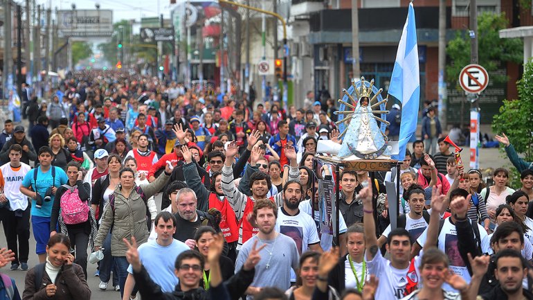 Con más de 6000 voluntarios y 60 puestos sanitarios, comienza hoy la Peregrinación Juvenil a Luján