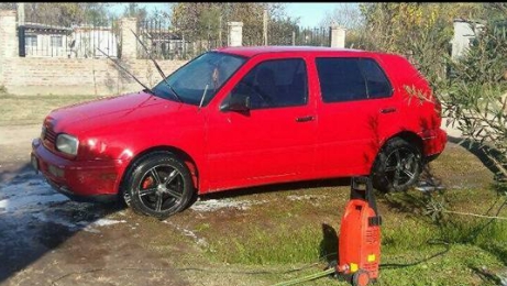 Robos de autos: uno en la calle más peligrosa para dejarlo y otro con una velocidad alarmante