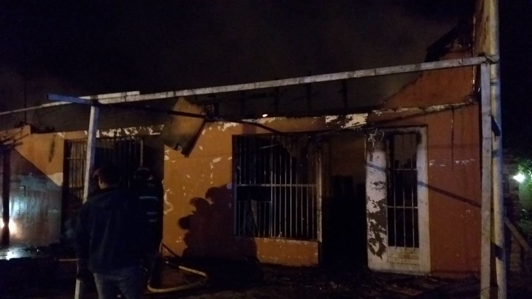 Se incendió una parrilla en la zona de Pablo Marín