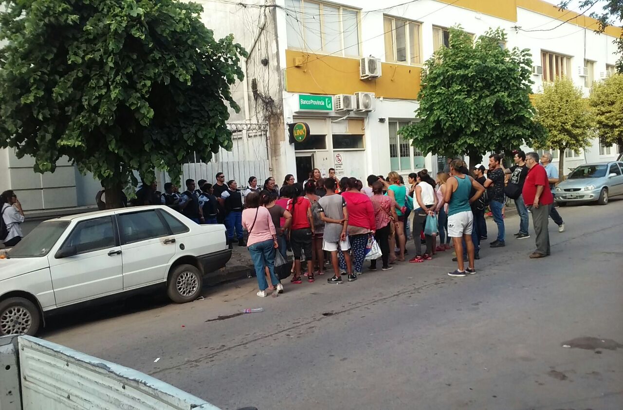 Motín en la Comisaría 1° de General Rodríguez