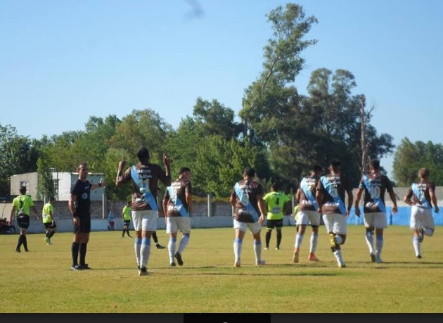 Atlas cerró la primera rueda con una sonrisa ante Muñiz