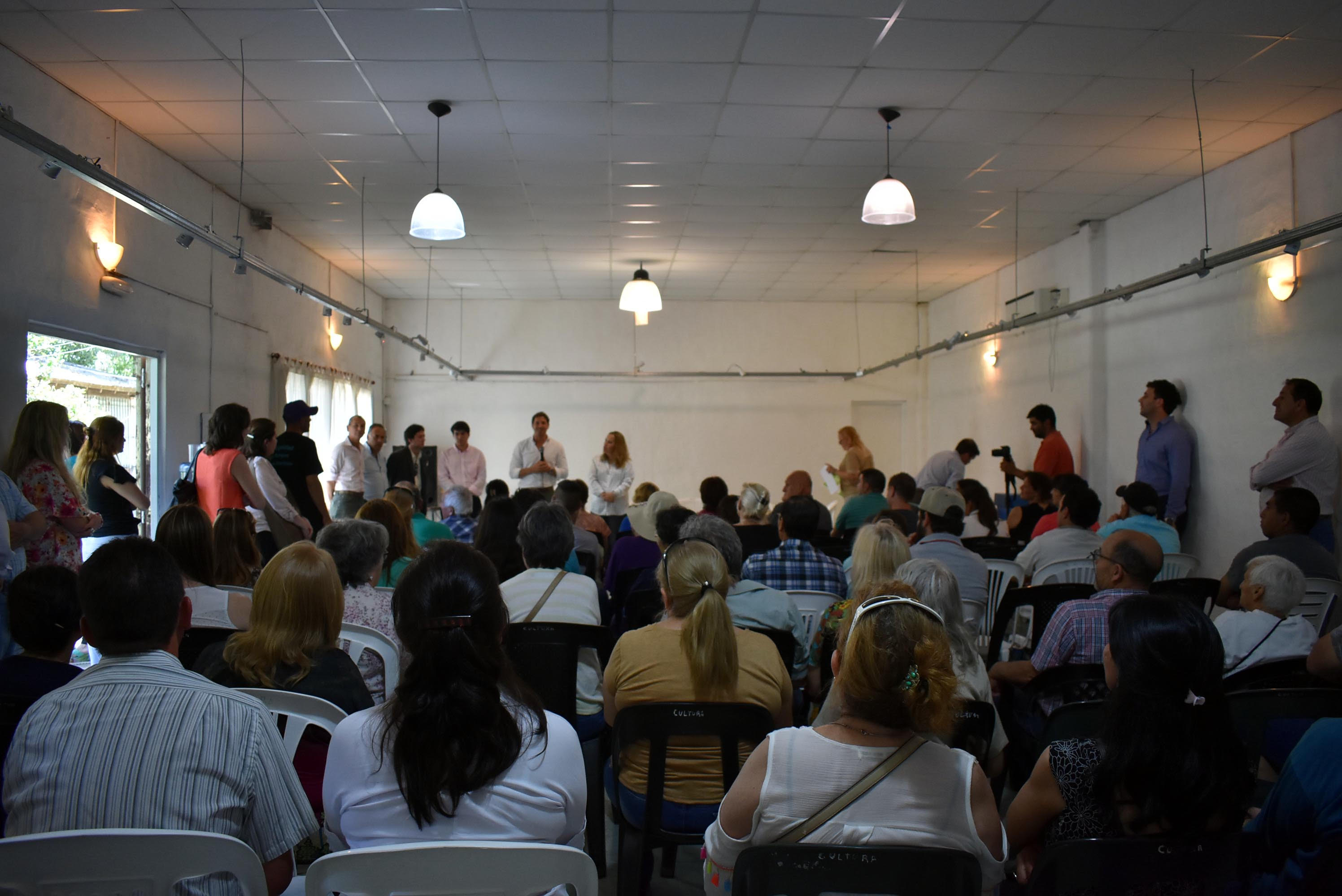 Se entregaron escrituras a vecinos de distintos barrios