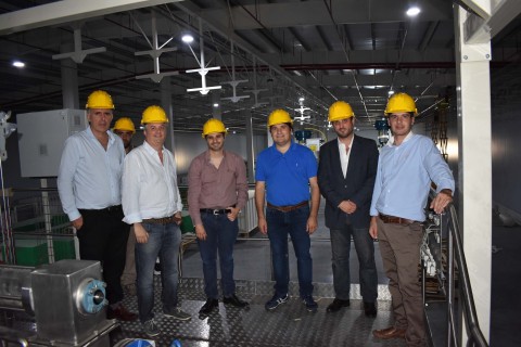 Kubar visitó la nueva fábrica de una conocida empresa que se radicó en el distrito