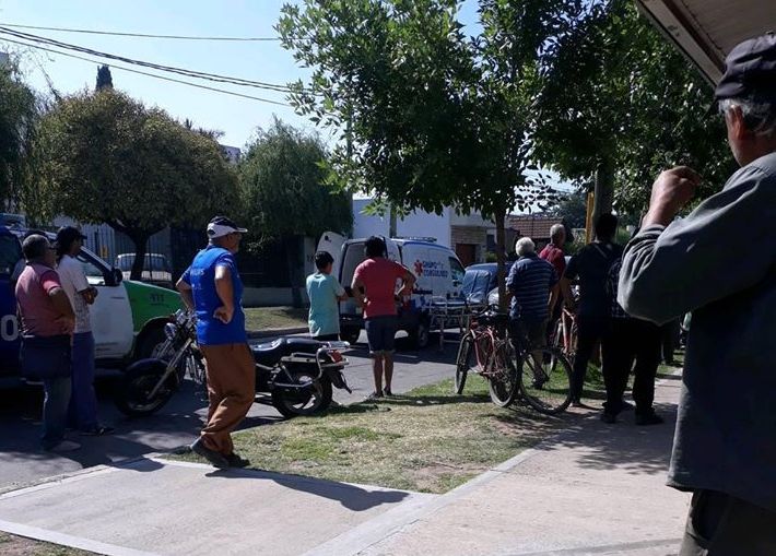 Un hombre falleció frente al Banco Piano