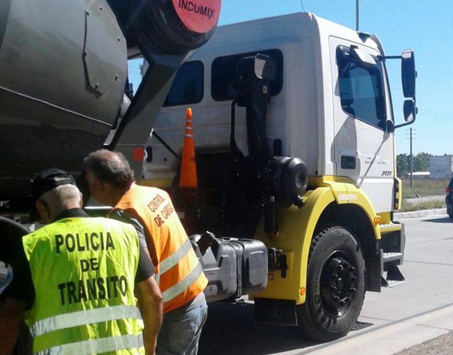 Operativos de control al transporte de carga: Multas y límites para camiones