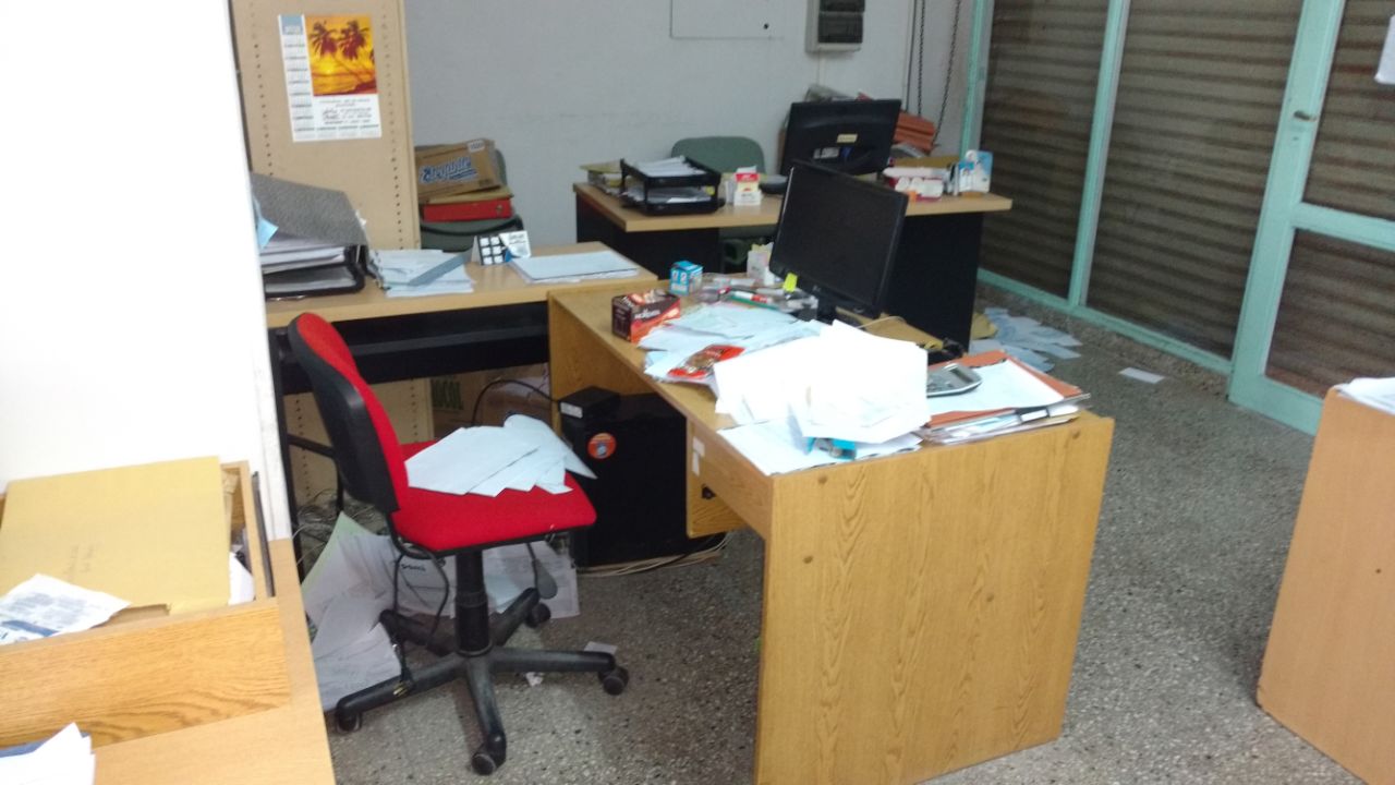 Volvieron a robar la sede de la empresa local de emergencias médicas