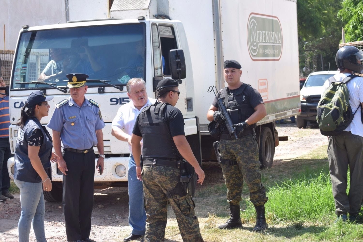 Dos toneladas de marihuana encontradas en un camión con el logo de una empresa rodriguense