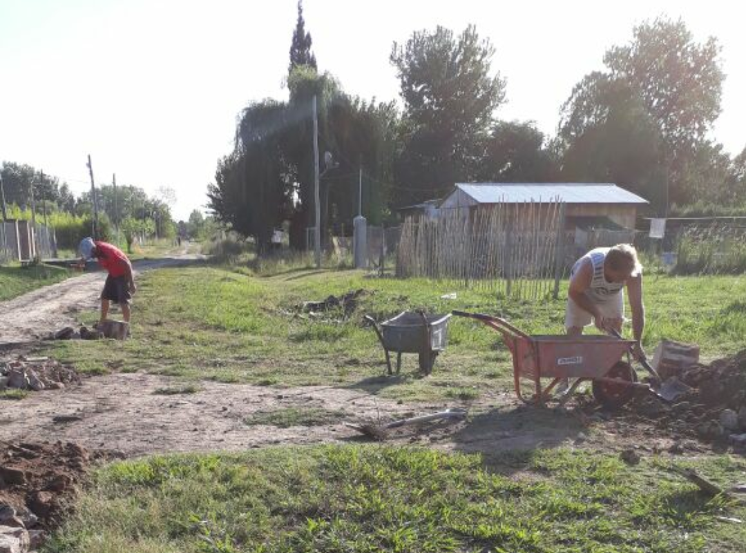 Tras una reunión, un country se comprometió a colaborar con vecinos de un barrio rodriguense