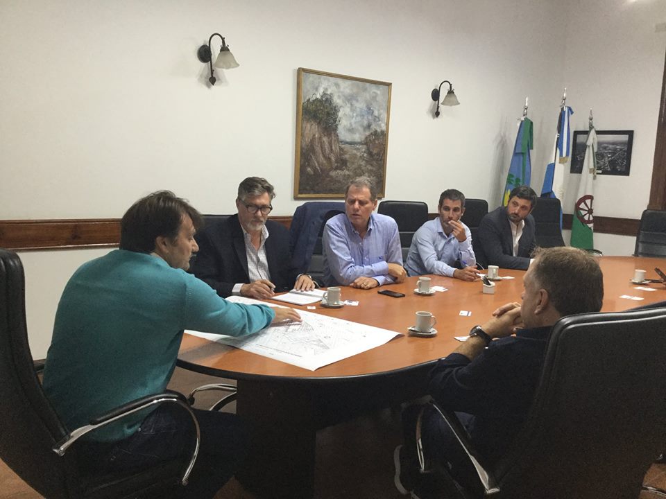 La UIGER se reunió con el COMIREC