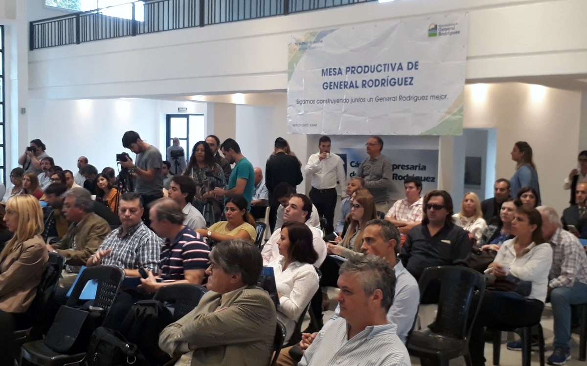 La mesa productiva recibió al área de Empleo de Nación y el Municipio por programas de incentivos