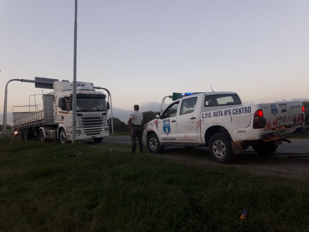 La Policía Rural secuestró un camión abandonado por "piratas del asfalto"