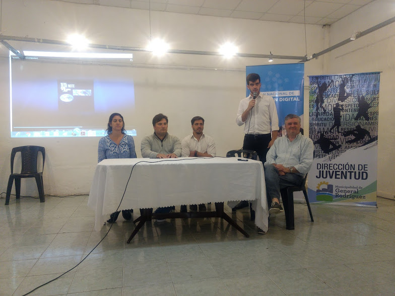 Puntapié inicial del curso de Inclusión Digital