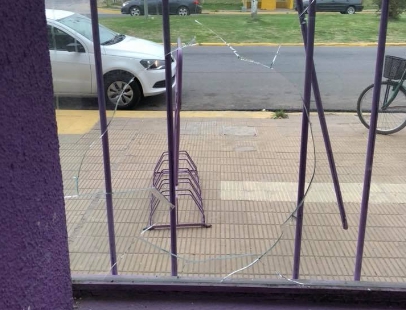 A poco más de una semana, volvieron a vandalizar una panadería céntrica