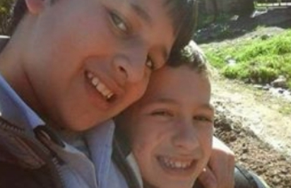 Madre busca desesperadamente a sus dos hijos