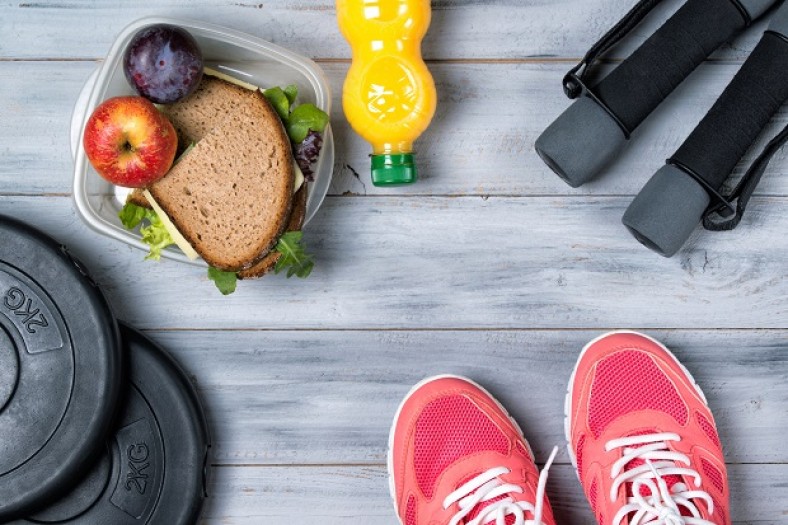 Se realizará una charla de nutrición deportiva en el Polideportivo