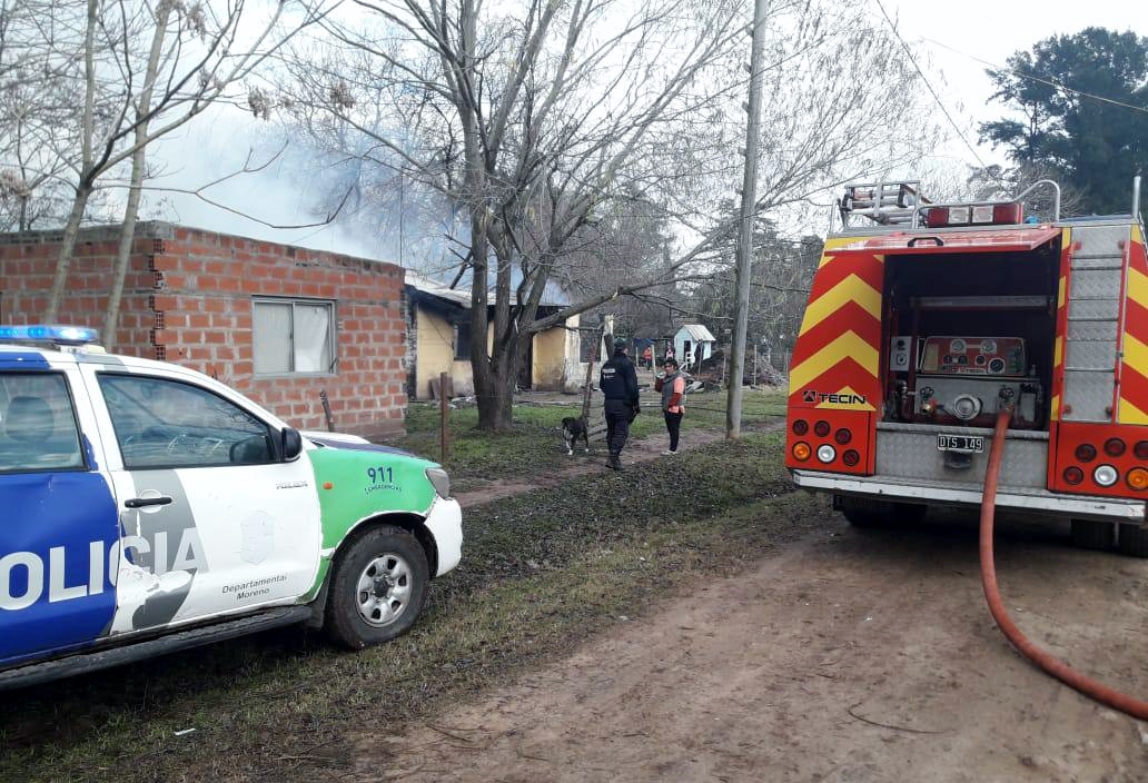 Se incendió una casa del lado Oeste del distrito y su dueña perdió casi todo