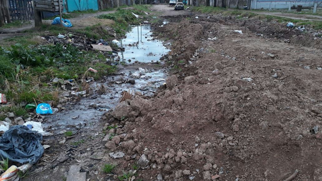 Malestar vecinal por el estado de la calle de un barrio