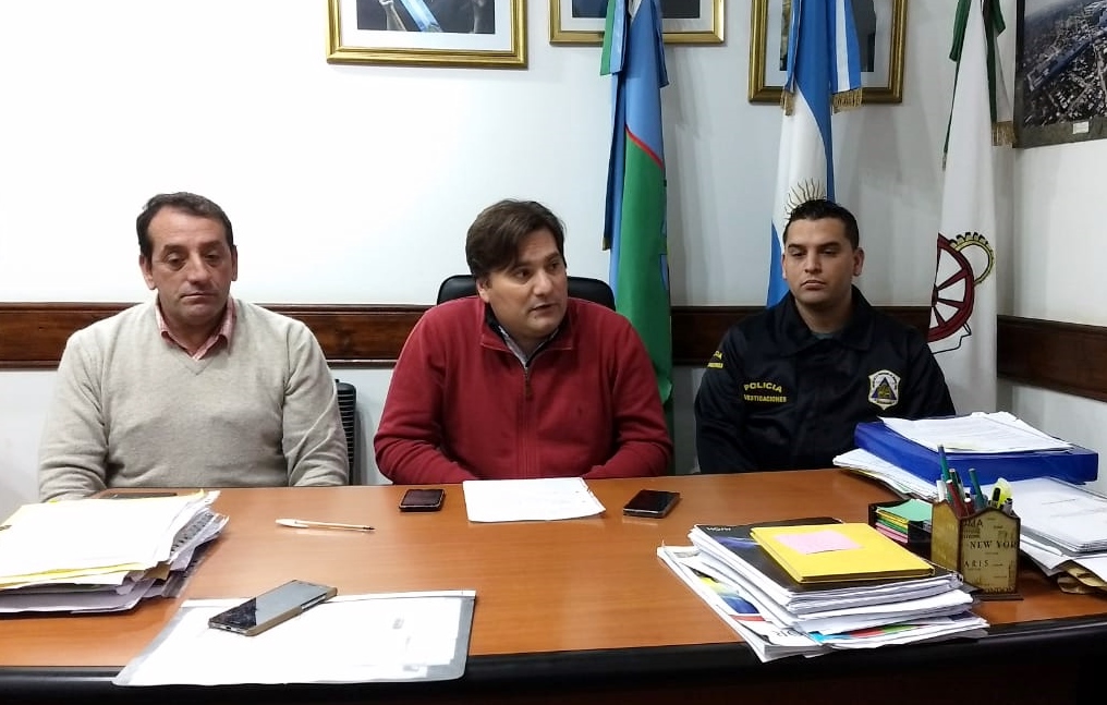 Dieron con los responsables de algunas de las amenazas de bomba a escuelas