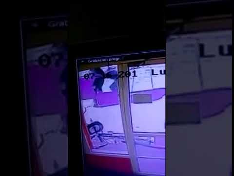 violento-robo-supermercado-dia