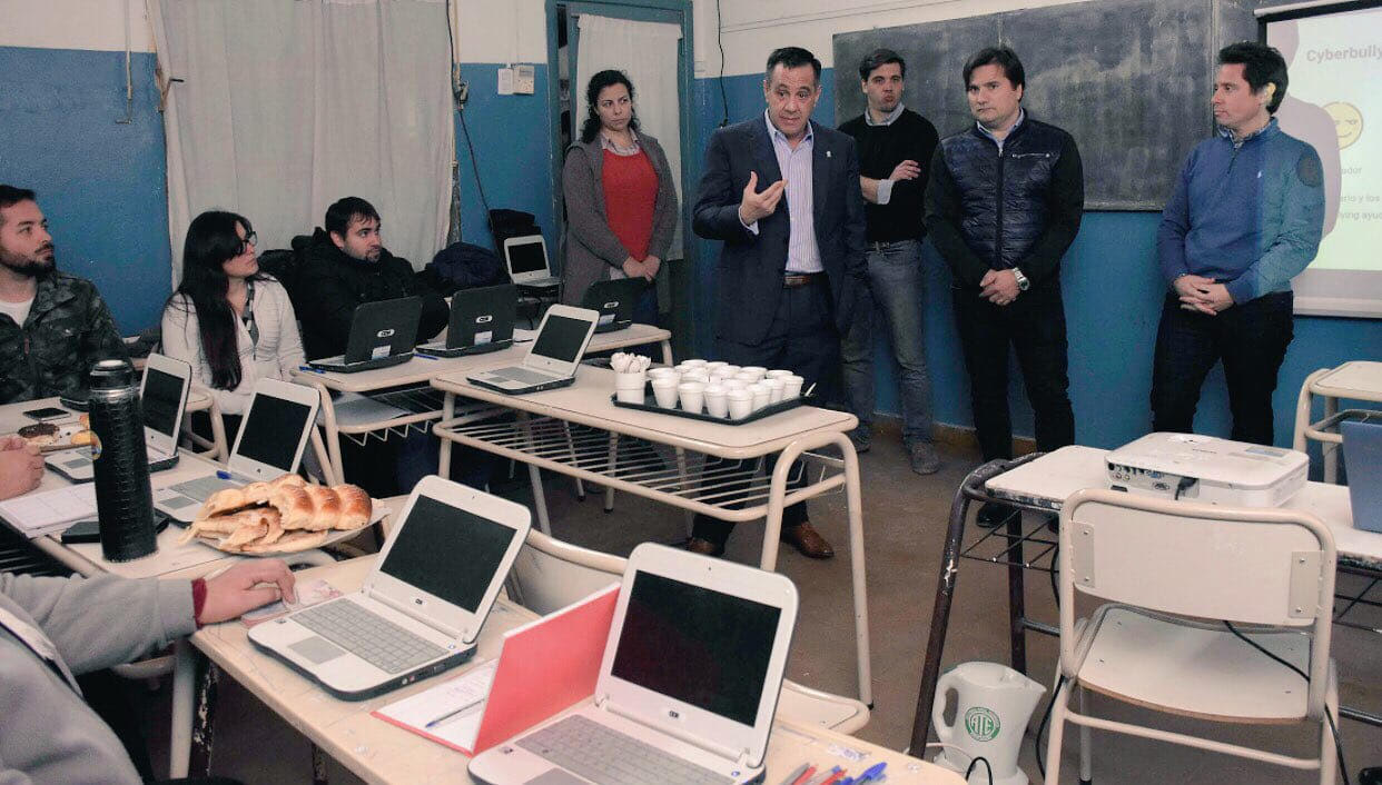 visita-finocchiaro-y-sanchez-zinny-rodriguez-1