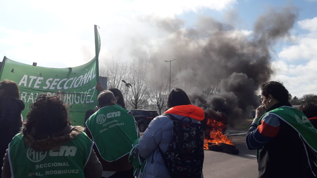 ATE cortó la colectora a la altura del hospital odontológico