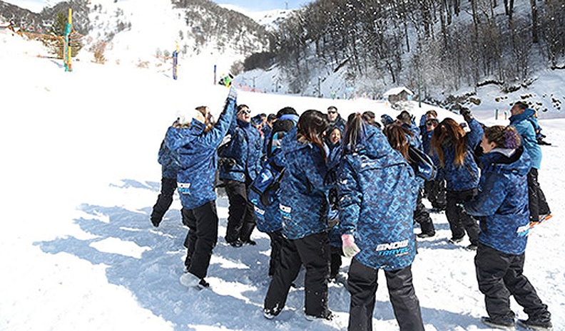 Más de 100 rodriguenses pelean por no perder su viaje de egresados