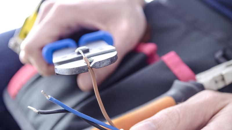 El Consejo Escolar busca gasista y electricista
