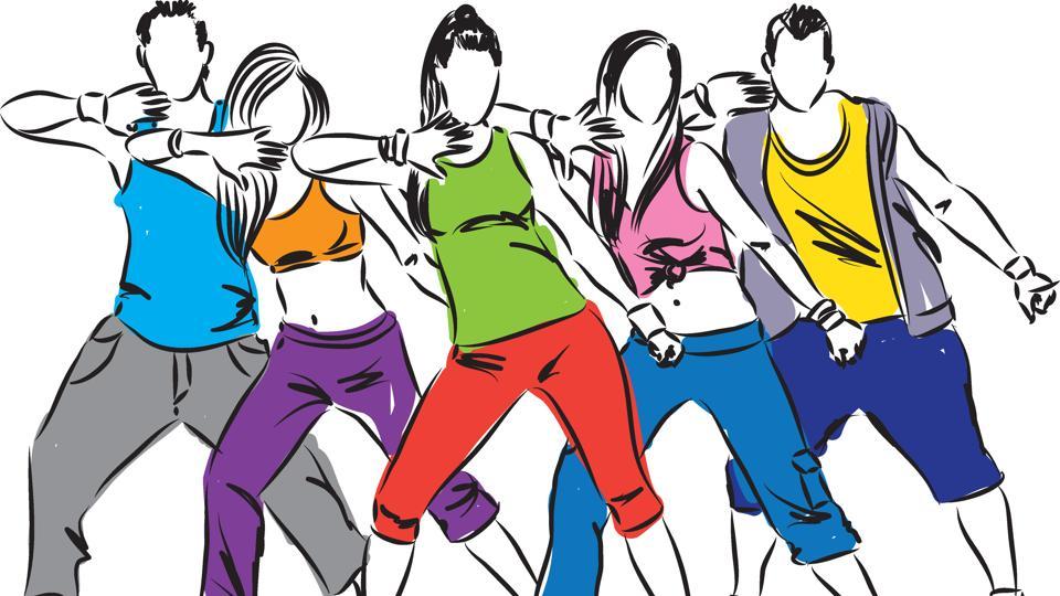 Clase de zumba a beneficio en la Plaza Central