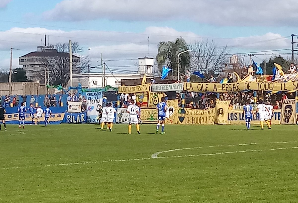 Derrota del Lechero y preocupación por Luna