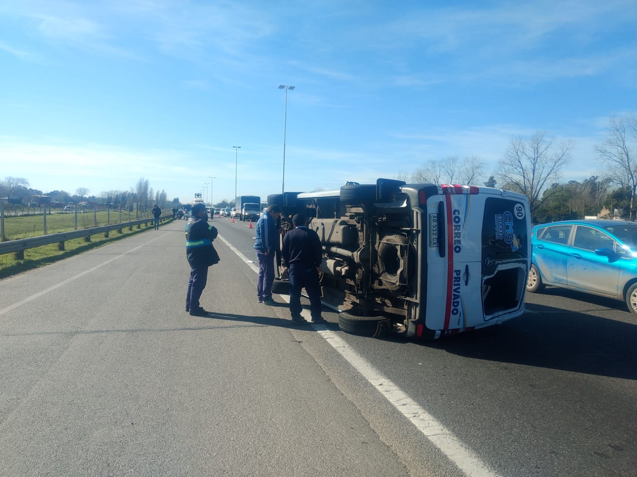 Nuevo vuelco en la Autopista por cruce de animales