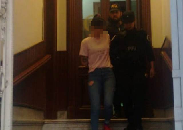 drogas_mujer_pix