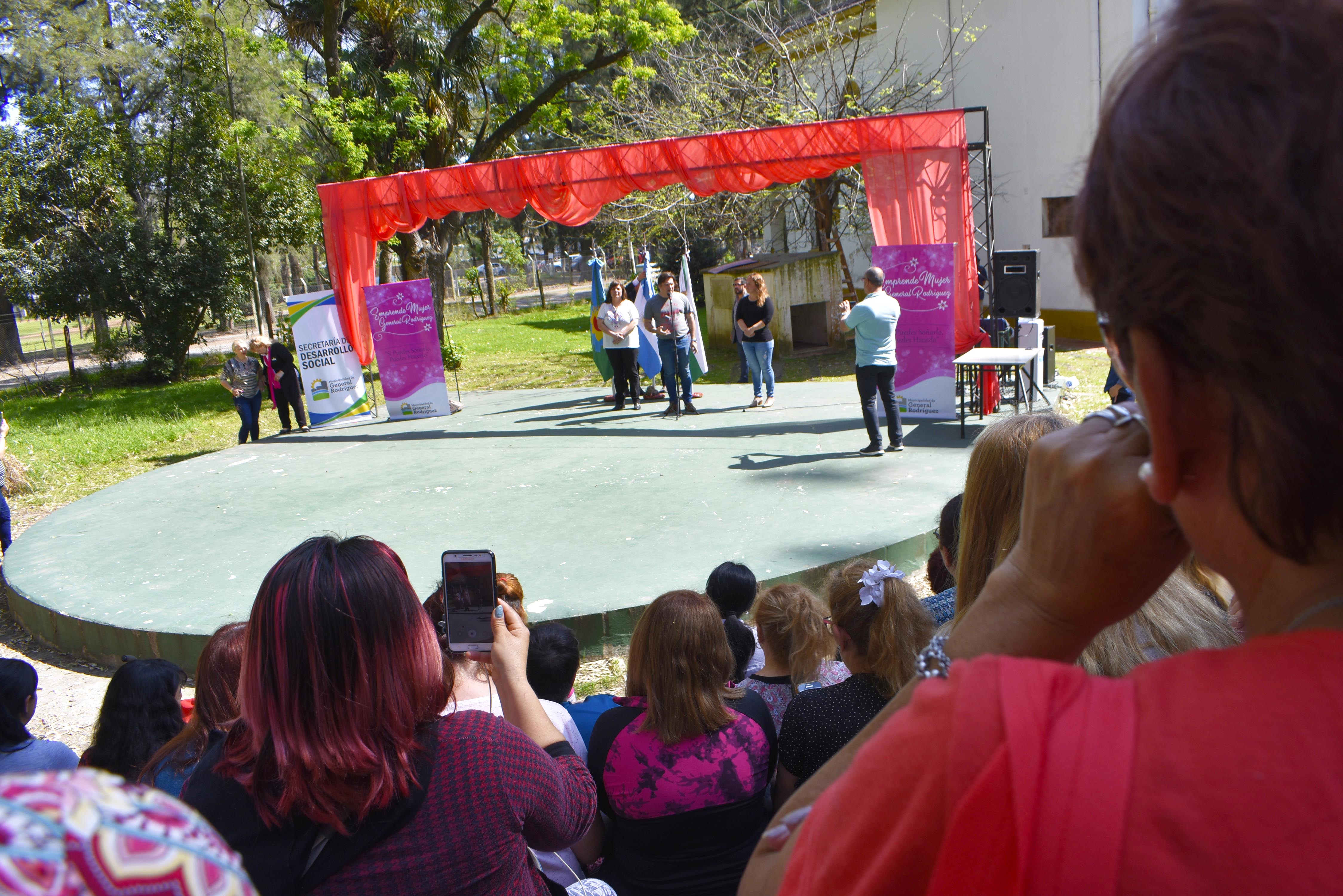 Se realizó el lanzamiento de "Emprende Mujer General Rodríguez"
